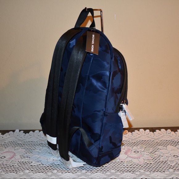 MICHAEL KORS Camouflage Nylon Jacquard Backpack - Picture 7 of 10